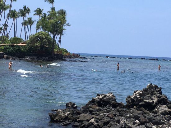 Kahaluu Bay
